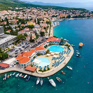**** Hotel Millenium Deluxe Chorvatsko